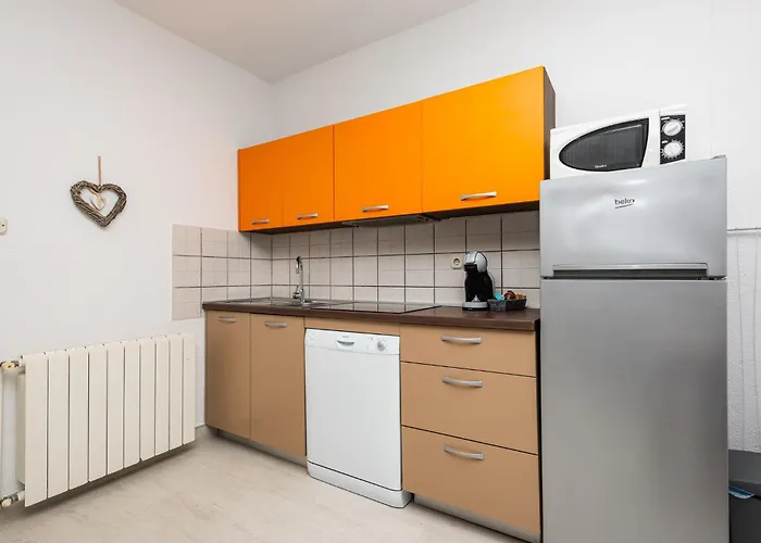 Apartments Dino